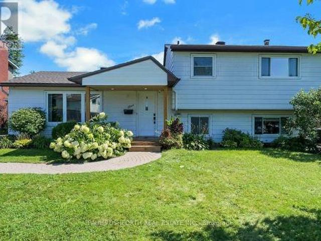 5 Mcmurdo Court, Ottawa, ON, K2E 5V8 house for sale | Listing ID X13676 | Royal LePage
