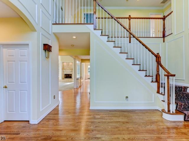 5 Meadow Ct
