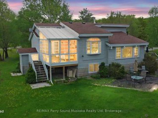 5 Meharg Drive, Mckellar, ON, P2A 0B5 house for sale | Listing ID X13594 | Royal LePage