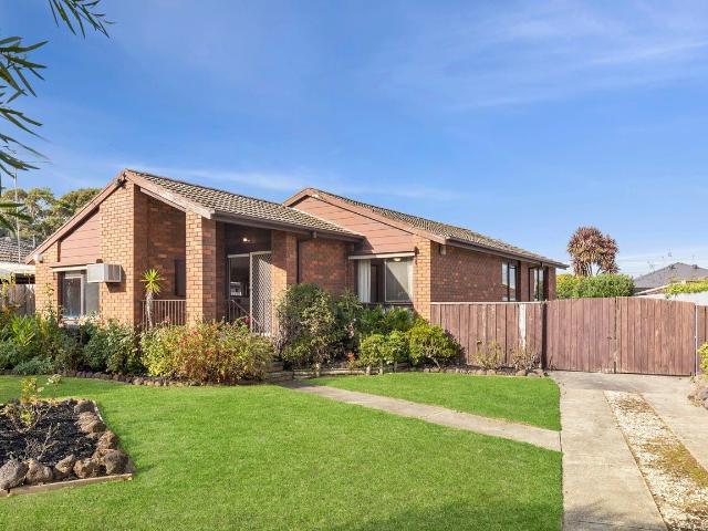 5 Melva Crescent, WHITTINGTON, VIC 3219