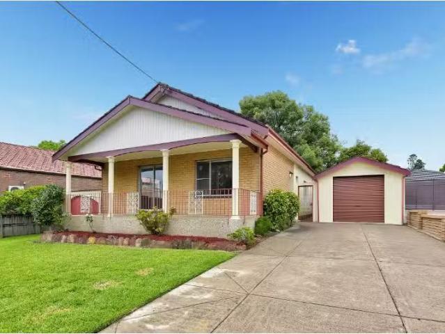 5 Minto Avenue, HABERFIELD House for rent Listed by Beryl Yu.