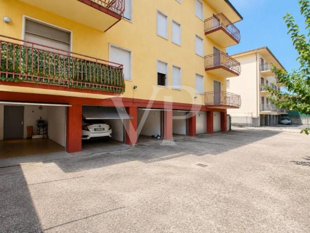5 minutes to Ederle 24hrs Gate full rinovated 3 bedrooms
