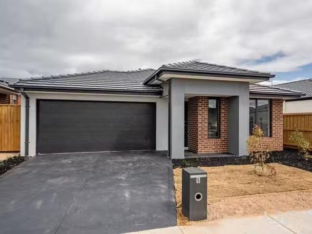 5 Morant Street, Mambourin, VIC 3024