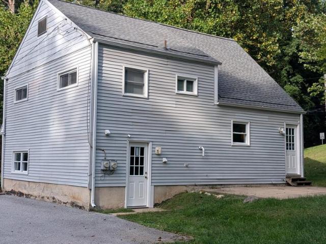 5 N Cedar Hollow Road