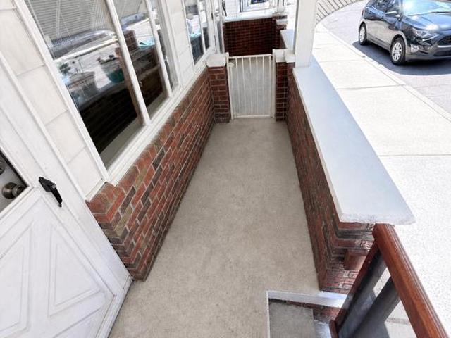 5 N Morris Street