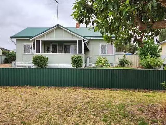 5 Newstead Road, Kojonup, WA 6395