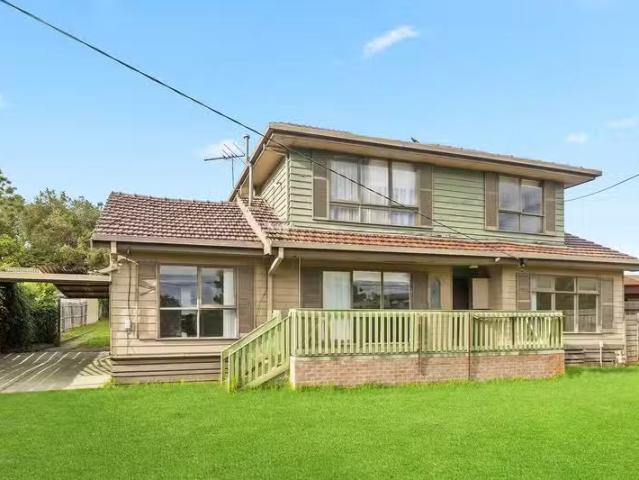 5 Orchard Road, BAYSWATER, VIC 3153 House for Rent
