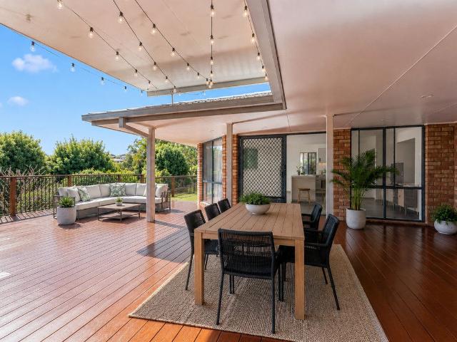 5 Orchna Street, Burleigh Heads, QLD 4220