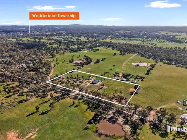 5 ACRE LIFESTYLE BLOCK, LARGE SHED ROOM FOR YOUR DREAM HOME