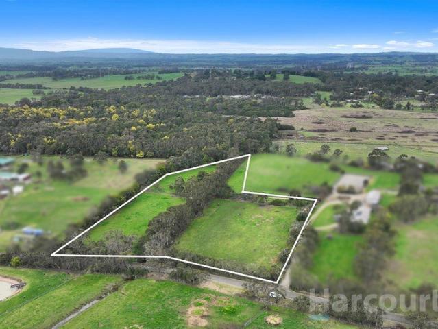 5 Acres of Prime Vacant Residential Land