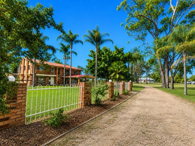 5 ACRES. A VAST FAMILY HOME. A LIFESTYLE MADE FOR LIVING