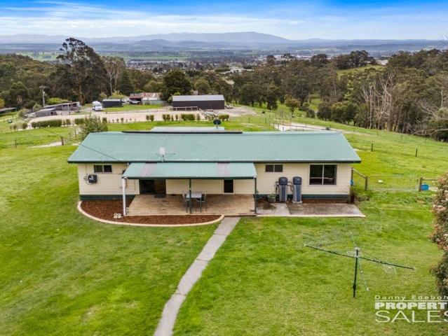 5 Acres, Breathtaking Views & Room for the Horses