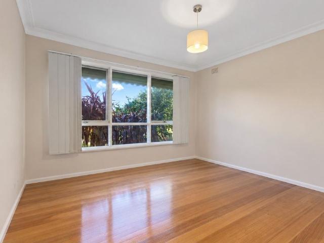5 Alcon Court, Vermont