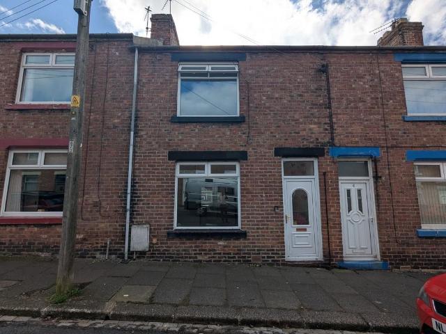 5 Albert Street, Chilton DL17 3 bed terraced house to rent £475 pcm £110 pw