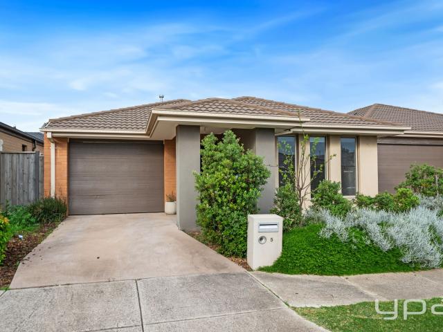 5 Aporum Avenue, Wyndham Vale