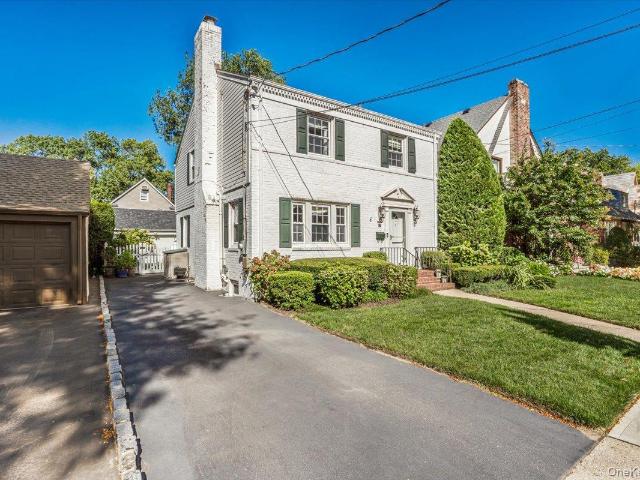 5 Ash Street
