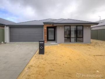 5 Burnish Approach, Henley Brook, WA 6055
