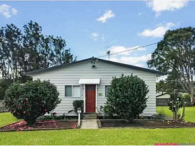 5 Buttaba Road, Brightwaters House for rent Listed by Melissa.