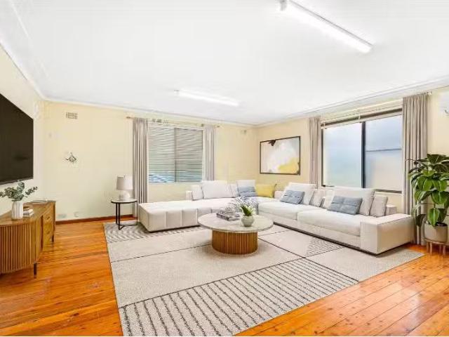 5 Baringa Road, Earlwood House for rent Listed by Stuart Tayl.