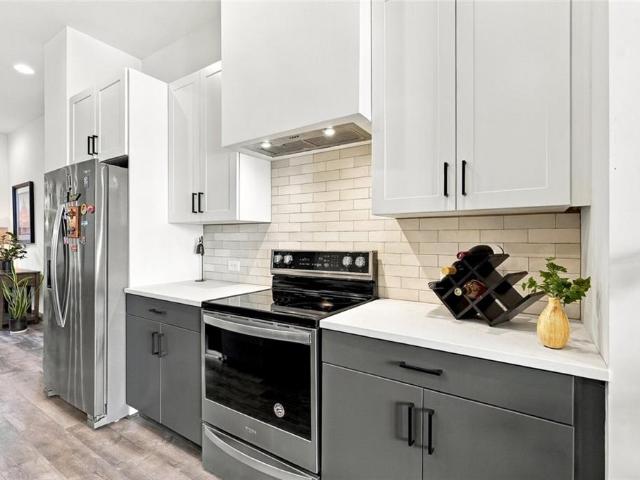 5 Becker Place NW
