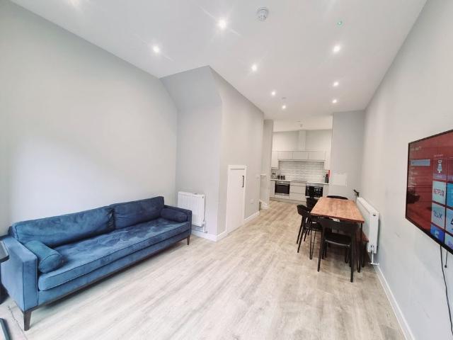 5 Bed Terraced House, West St, BS2
