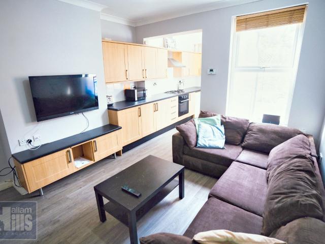 5 Bed Terraced House Harefield Road Sheffield S11 8NU Hallam Hills Ltd
