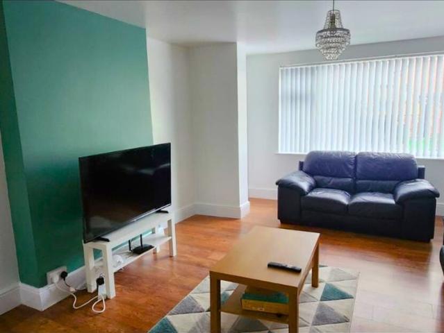 5 Bed Terraced House, Holland Place, S2