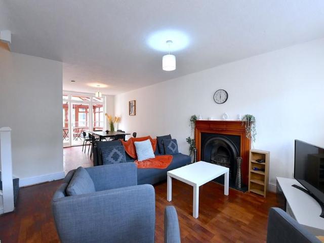 5 Bed Detached House, Barforth Road, SE15