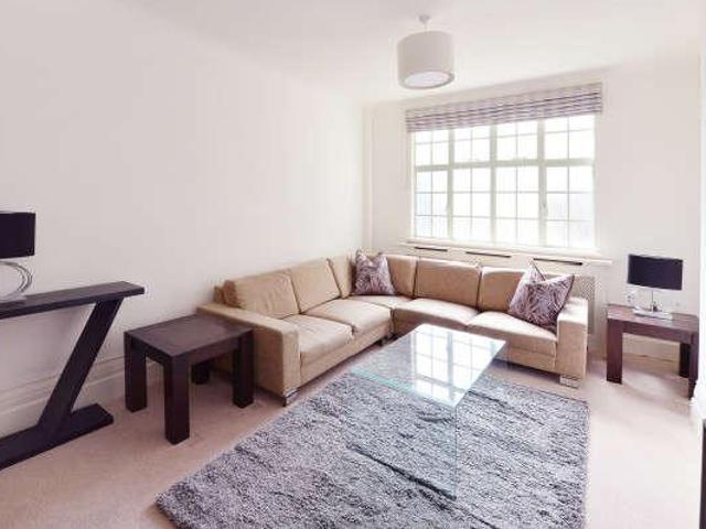 5 bed flat to rent