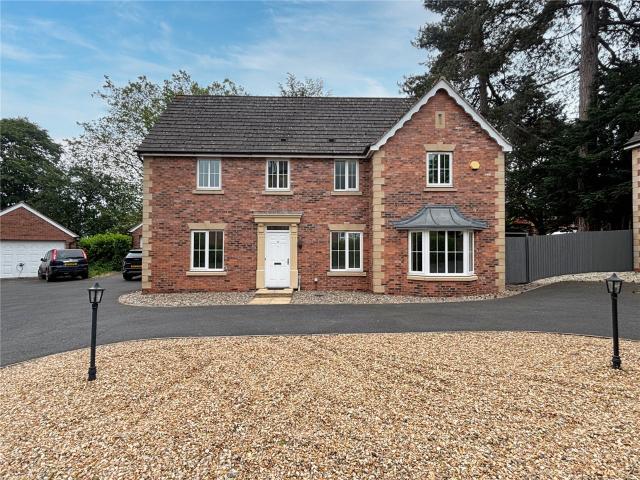 5 Bed House