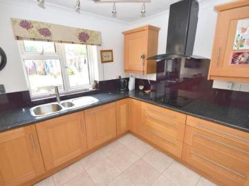 5 bed house, 2 bathrooms 3min walk to StudentUnion