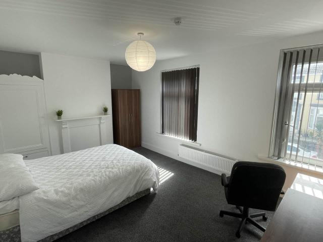5 bed house to rent in Marlborough Road, MARLBOROUGH ROAD, SA2