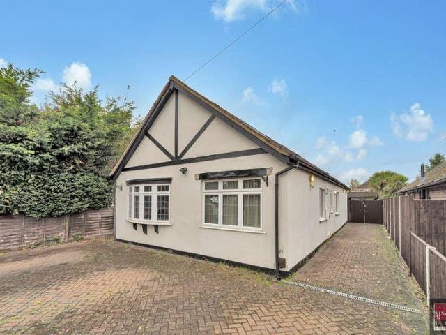 5 bed house to rent