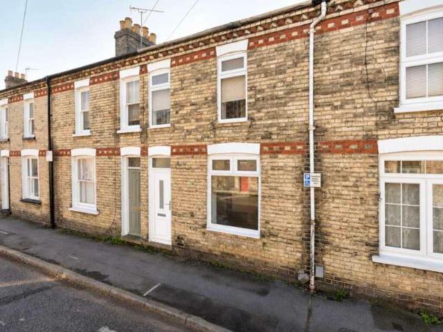 5 bed house to rent