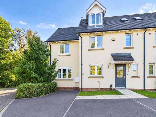 5 bed house to rent