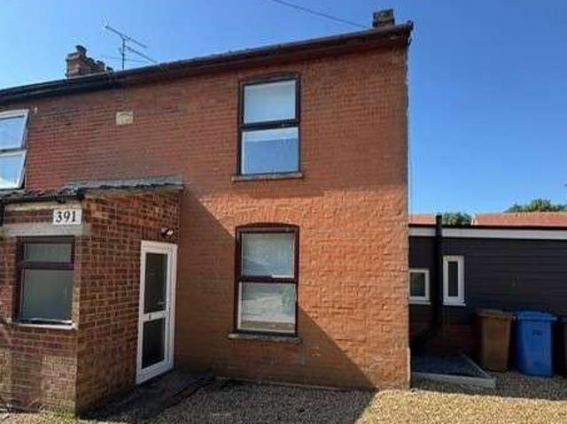 5 bed house to rent