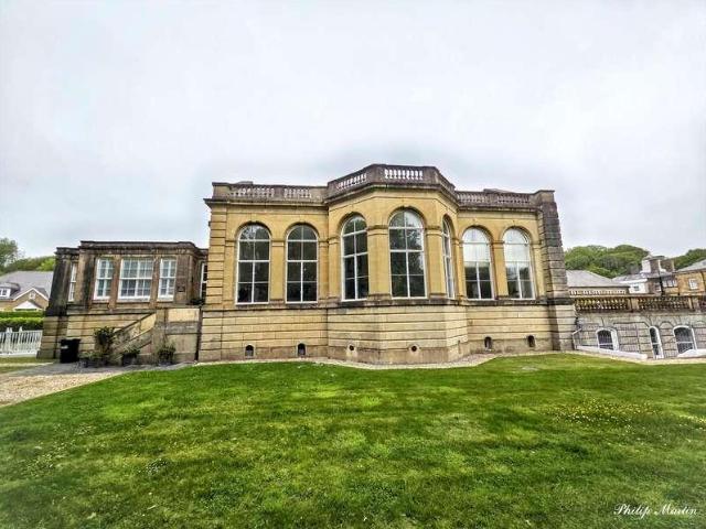 5 bed house to rent
