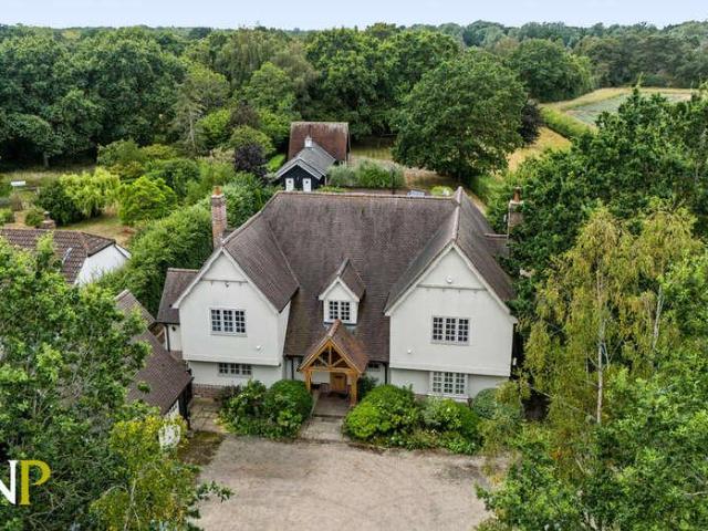 5 bed house to rent
