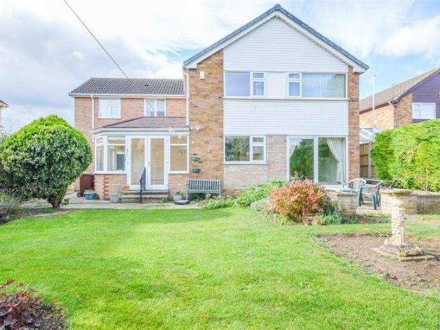 5 bed house for sale