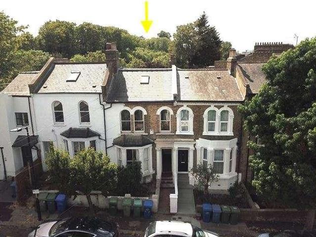 5 bed house for sale