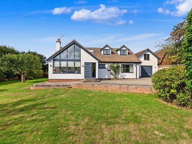 5 bed house for sale