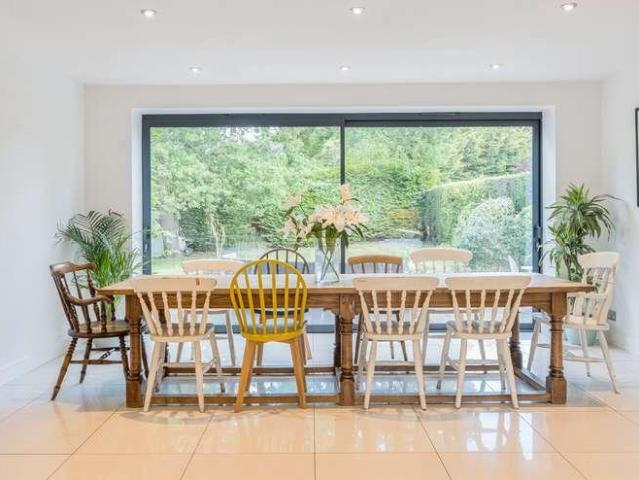 5 bed house for sale
