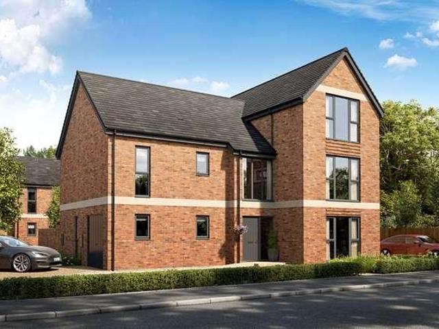 5 bed house for sale