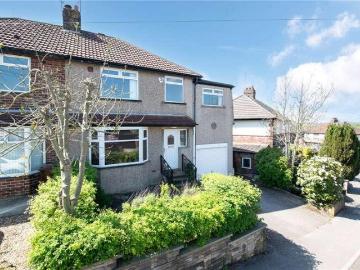 5 bed house for sale
