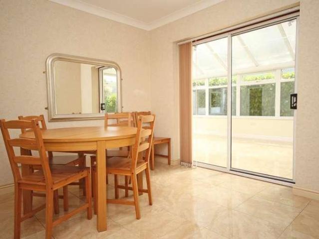 5 bed house for sale