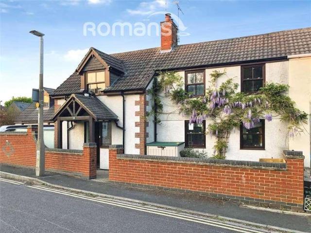 5 bed house for sale