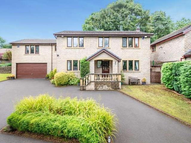 5 bed house for sale