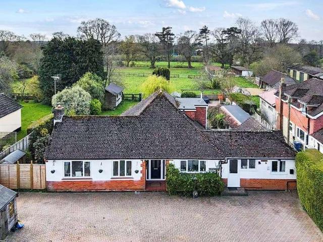5 bed house for sale