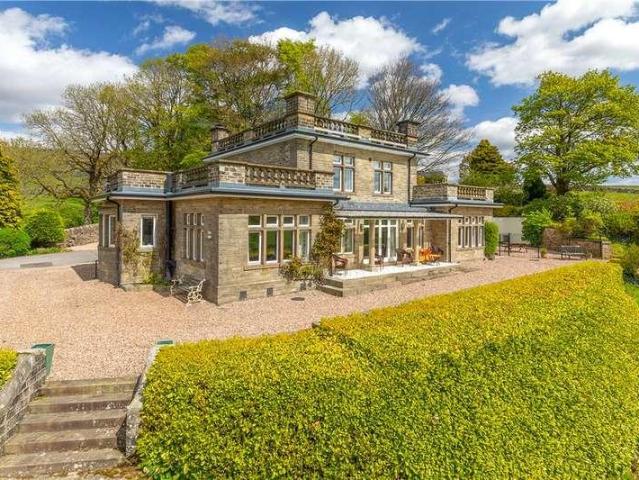 5 bed house for sale