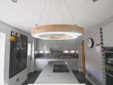 5 bed house for sale